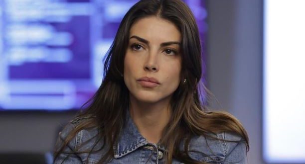 Deniz Baysal kimdir, Deniz Baysal nereli, Deniz Baysal'ın hayatı, biyografisi, Deniz Baysal kaç yaşında, Deniz Baysal boyu, kilosu kaç, Deniz Baysal evli mi, kiminle evli?
