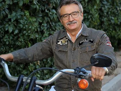 Kürşad Tüzmen kimdir, nereli, Kürşad Tüzmen kaç yaşında, Kürşad Tüzmen evli mi?