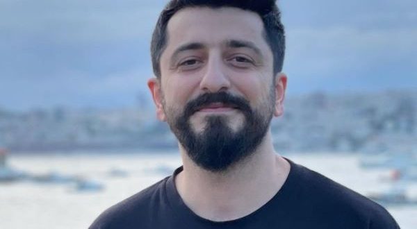 Röportaj Adam olarak bilinen Mahsun Karaca kimdir, nereli, Mahsun Karaca kaç yaşında. Mahsun Karaca boyu, kilosu kaç, Mahsun Karaca evli mi