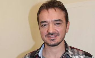 Orhan Ölmez kimdir, nereli, Orhan Ölmez kaç yaşında, Orhan Ölmez albümleri neler, Orhan Ölmez boyu, kilosu kaç?