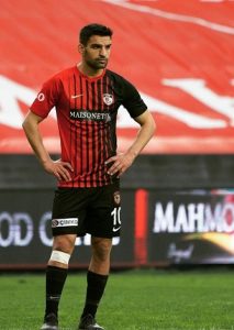 Futbolcu Muhammet Demir kimdir, nereli, Muhammet Demir kaç yaşında, Muhammet Demir boyu, kilosu kaç, Muhammet Demir kariyeri, oynadığı takımlar, Muhammet Demir evli mi, kiminle evli, eşi kimdir?