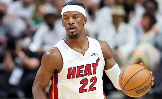 Jimmy Butler kimdir, nereli, Jimmy Butler kaç yaşında, Jimmy Butler boyu, kilosu kaç, Jimmy Butler kariyeri, hangi takımlarda oynadı?