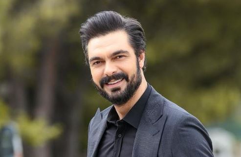 Halil İbrahim Ceyhan kimdir, Halil İbrahim Ceyhan'ın hayatı, biyografisi, Halil İbrahim Ceyhan kaç yaşında, Halil İbrahim Ceyhan nereli, Halil İbrahim Ceyhan boyu, kilosu kaç?