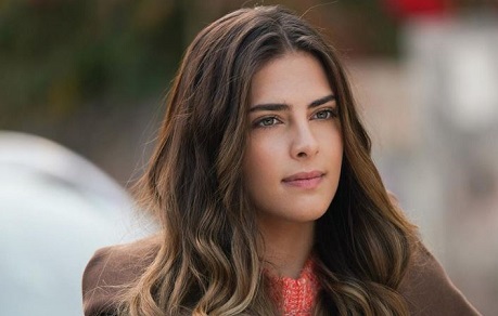 Melis Özçimen kimdir, Melis Özçimen nereli, Melis Özçimen'in hayatı, biyografisi, Melis Özçimen kaç yaşında?