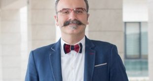 Tarihçi Emrah Safa Gürkan kimdir, Emrah Safa Gürkan nereli, Emrah Safa Gürkan'ın hayatı, biyografisi, Emrah Safa Gürkan kaç yaşında?