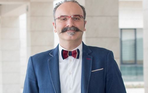 Tarihçi Emrah Safa Gürkan kimdir, Emrah Safa Gürkan nereli, Emrah Safa Gürkan'ın hayatı, biyografisi, Emrah Safa Gürkan kaç yaşında?
