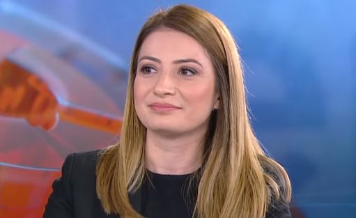 Ebru Usta kimdir, Ebru Usta nereli, Ebru Usta kaç yaşında, Ebru Usta hayatı, biyografisi, Ebru Usta eğitimi, mesleği, ne iş yapıyor?