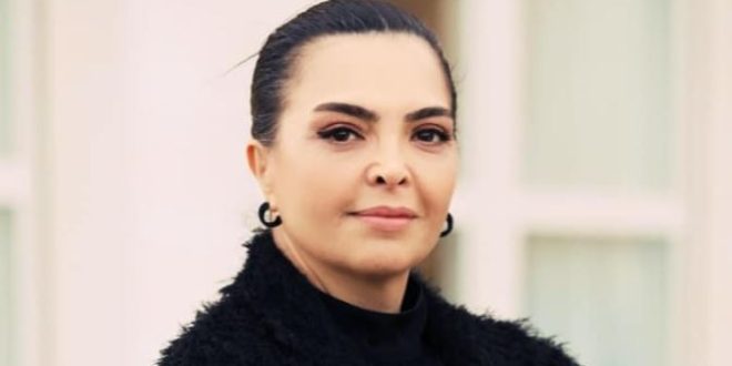 Kuruluş Osman dizisinde Saadet Hatun'u oynayan Sevil Akı kimdir, Sevil Akı nereli, Sevil Akı'nın hayatı, biyografisi, Sevil Akı kaç yaşında, Sevil Akı evli mi, Sevil Akı boyu, kilosu kaç, Sevil Akı rol aldığı dizi ve filmler neler? İşte Sevil Akı hakkında detaylar.