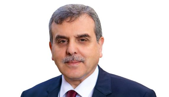 Şanlıurfa Büyükşehir Belediyesi Başkanı Zeynel Abidin Beyazgül'ün hayatı, biyografisi, Zeynel Abidin Beyazgül kaç yaşında, Zeynel Abidin Beyazgül nereli, Zeynel Abidin Beyazgül mesleği, ne iş yapıyor? İşte Zeynel Abidin Beyazgül hakkında detaylar.