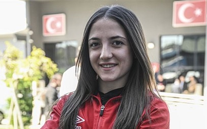 Cansu Bektaş kimdir, Cansu Bektaş'ın hayatı, biyografisi, Cansu Bektaş kaç yaşında, Cansu Bektaş nereli, Cansu Bektaş boyu, kilosu kaç?