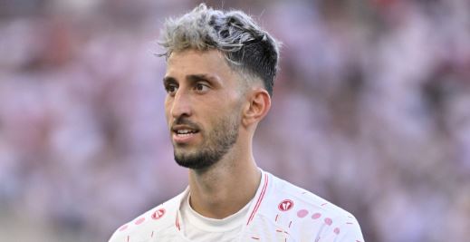 Atakan Karazor kimdir, yaş, boy kilo, kariyeri, oynadığı takımlar