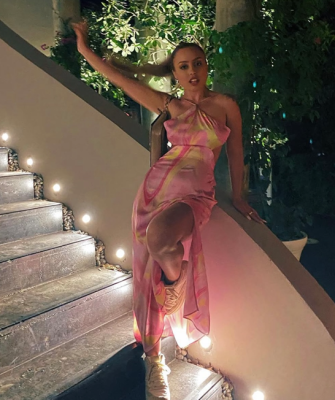 Laima Karahanlı